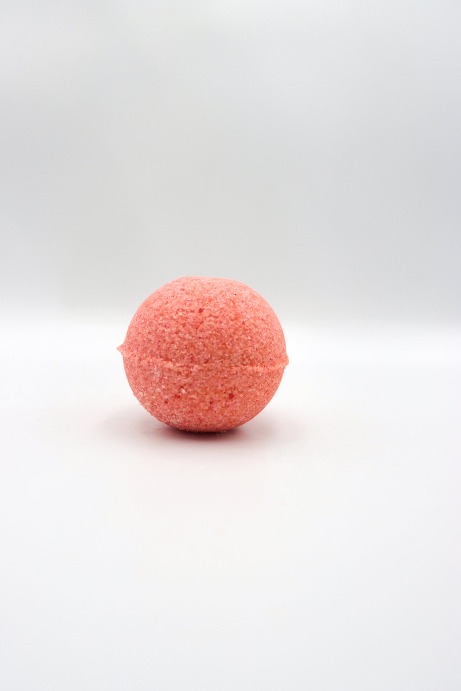 Strawberry Scoop Bath Bomb